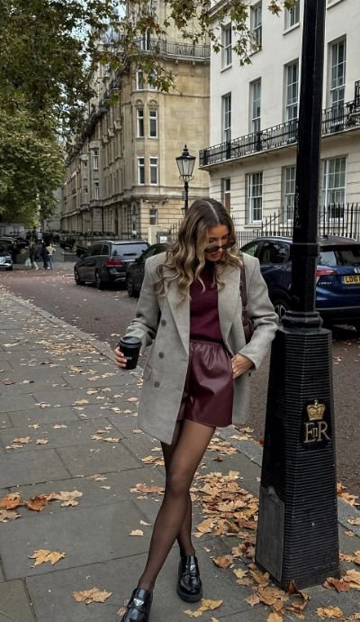 fall trends  
https://outfitonpoint.com/chic-fall-fashion-trends-youll-want-in-your-closet-for-2025/