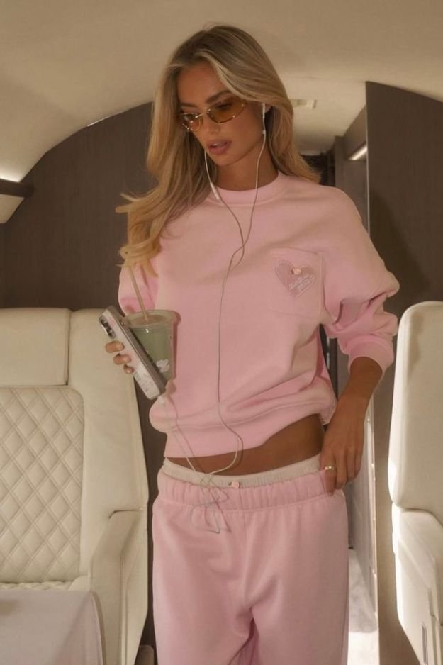 Classy Plane Outfit 