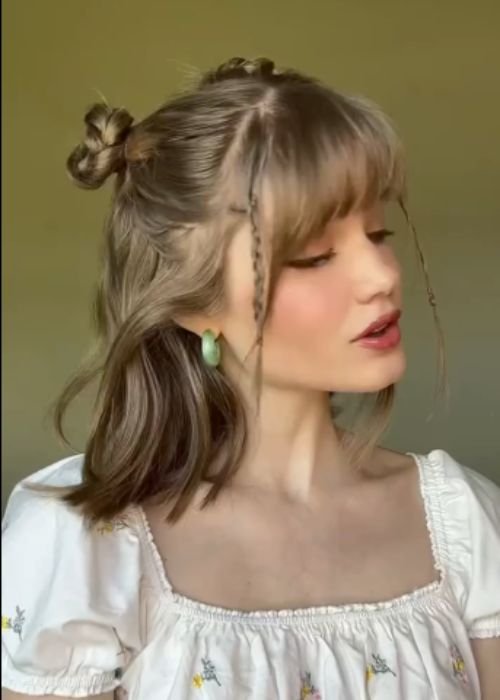 cute hairstyles to do with bangs
https://outfitonpoint.com/cute-hairstyles-to-do-with-bangs/