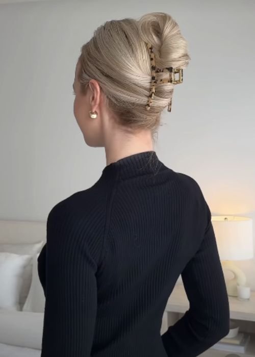 Hairstyles for office work 